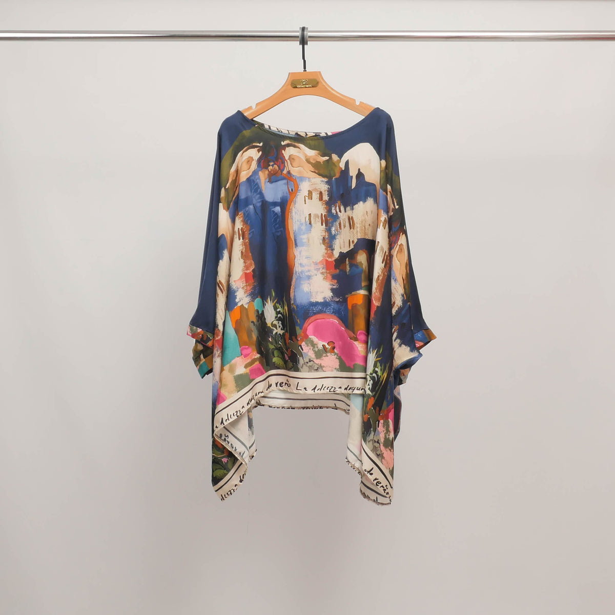 Flowy tunic with artistic print in viscose and silk kd8762vs 27