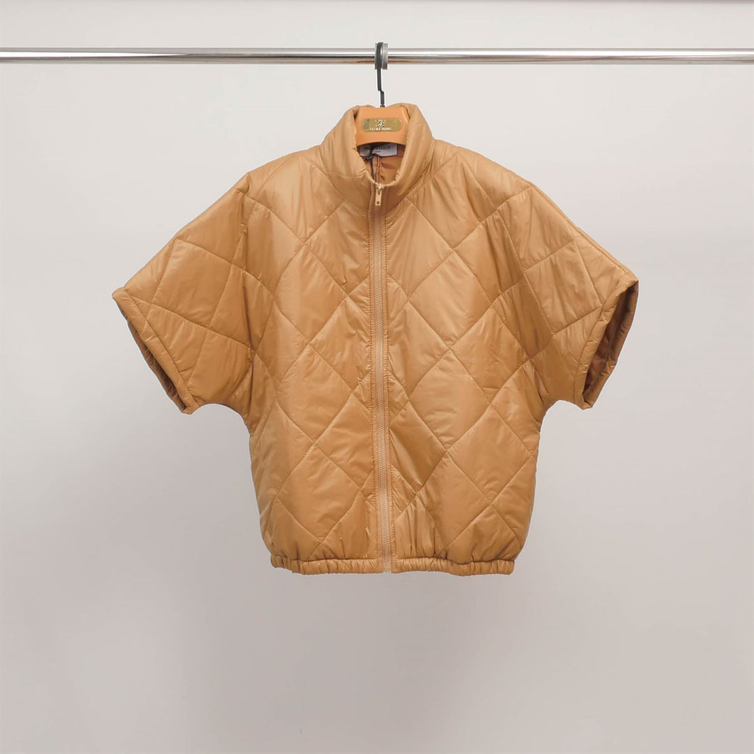 Short-sleeved quilted jacket with stand-up collar MJ85030