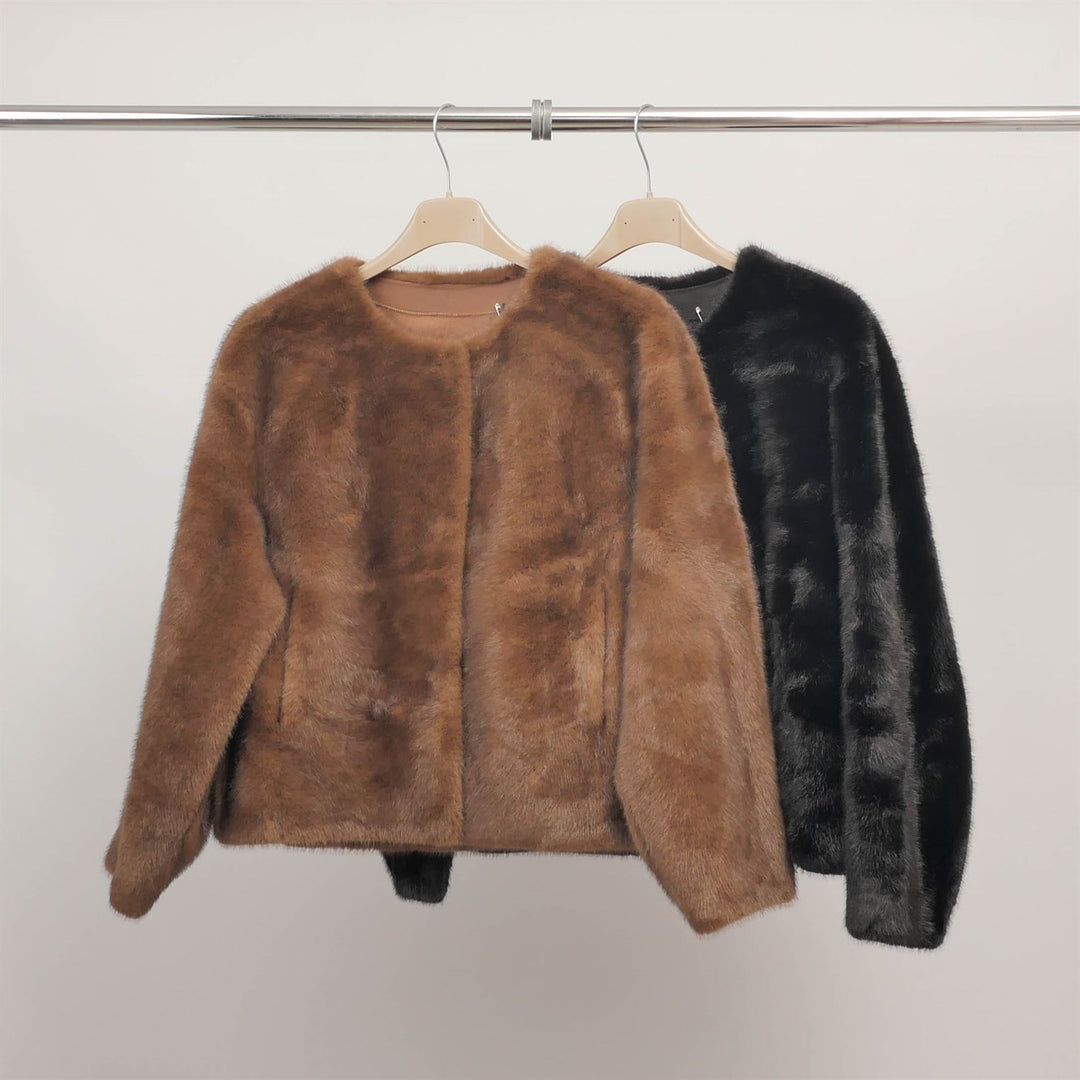 Veste courte en fausse fourrure sans col DSY25003