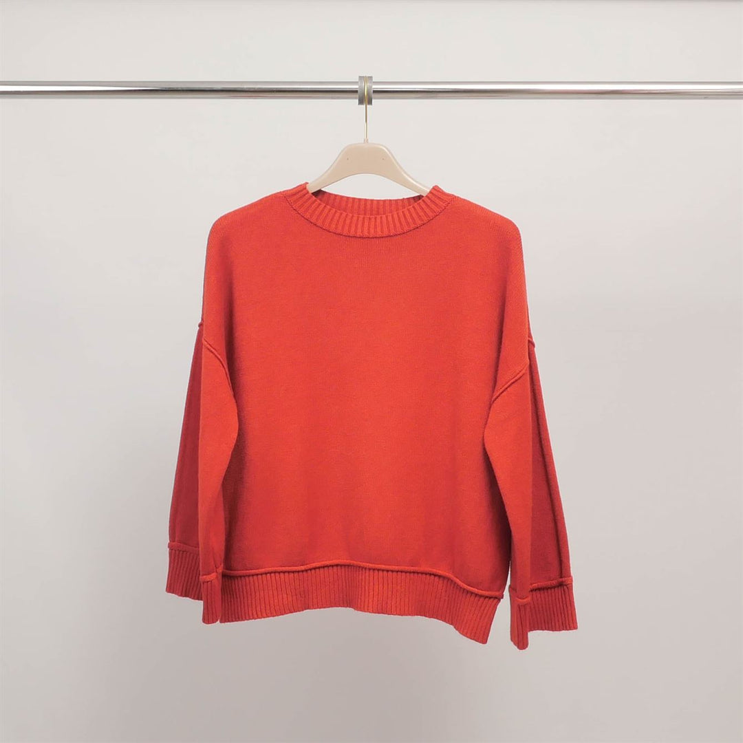Soft round neck sweater in fluid knit DSY9468