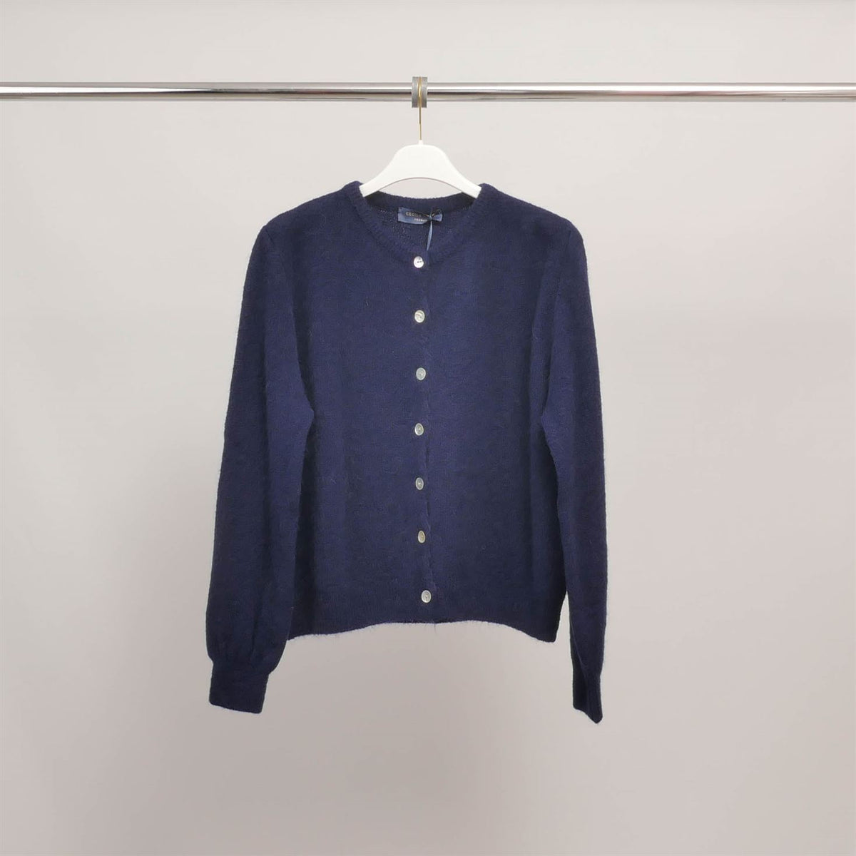 Round neck fluffy knit vest pj25005