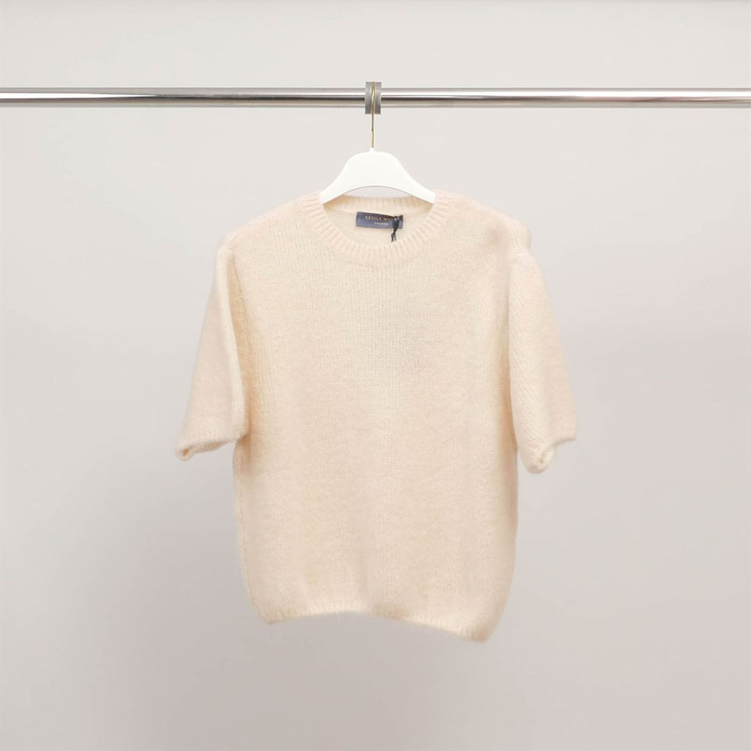 Pull manches courtes en maille duveteuse PJ24022A