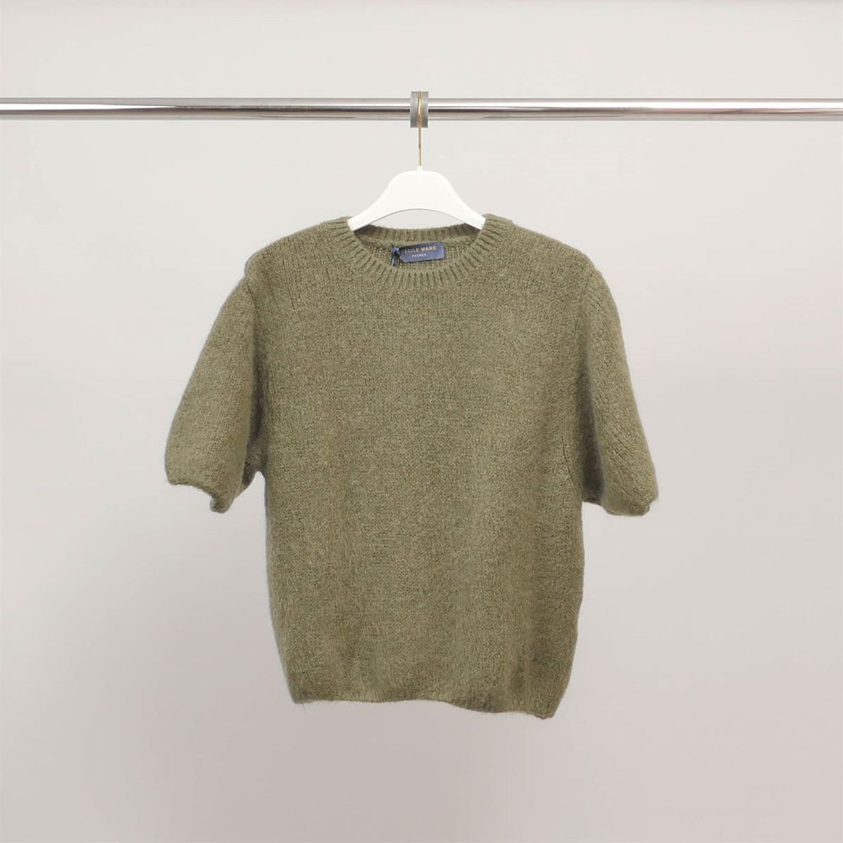 Short sleeved fluffy knit sweater pj24022a