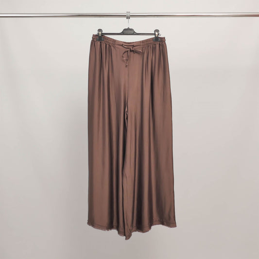 Pantalon large satiné à taille élastiquée MJ33123VS
