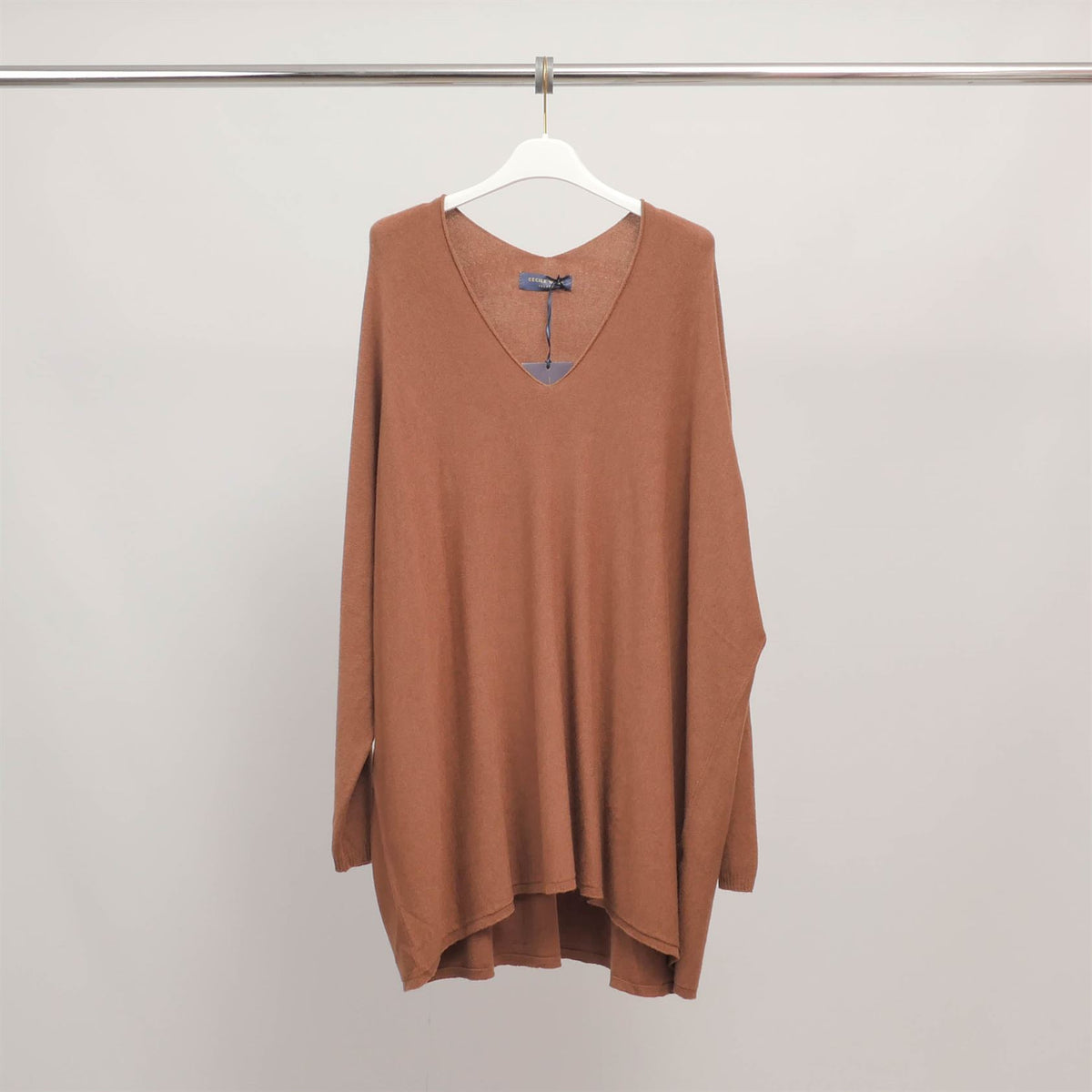 Oversized soft knit v neck sweater yf12022