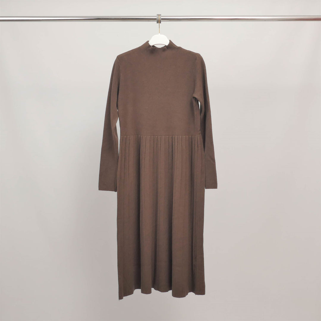 Robe midi col montant en maille plissée HY11226