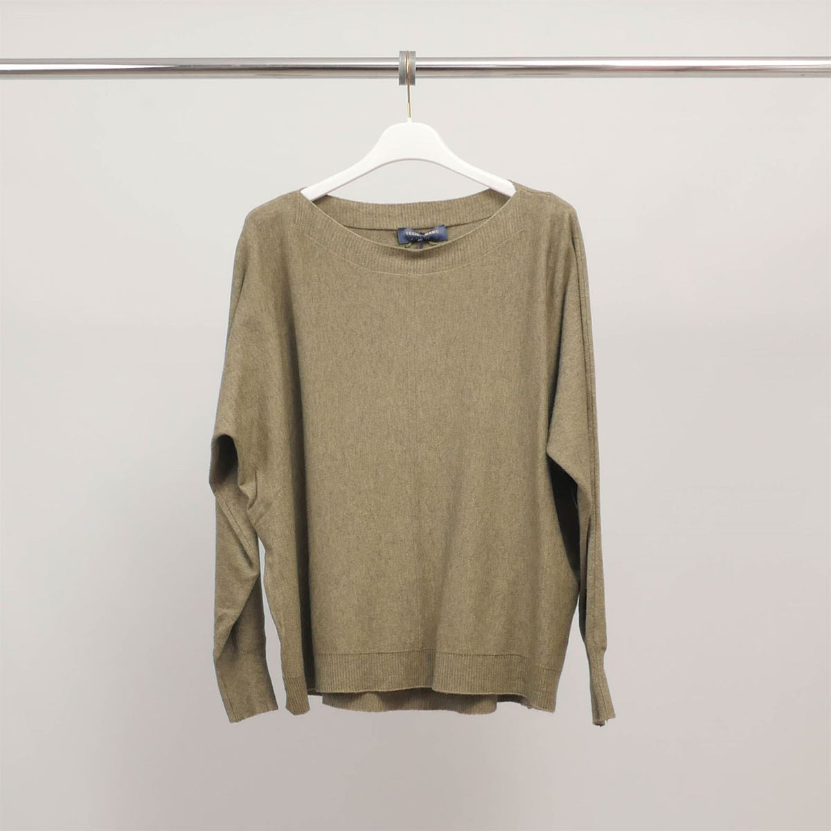 Pull en maille col bateau hy2331