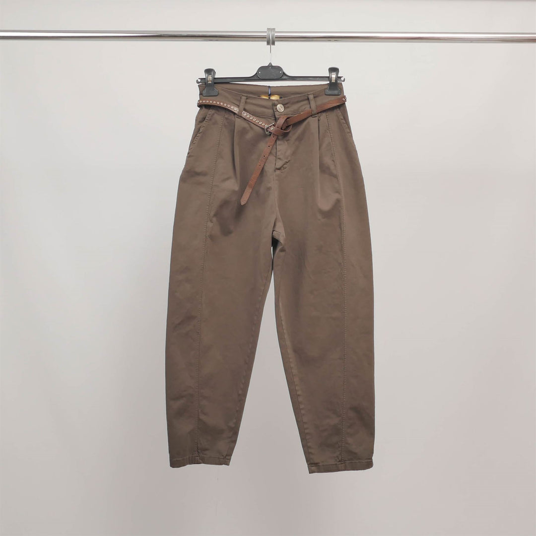 High-waisted trousers with studded belt CVA825632