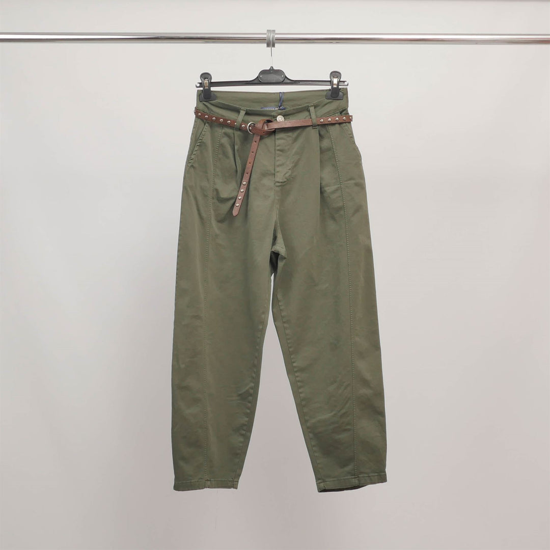 High-waisted trousers with studded belt CVA825632