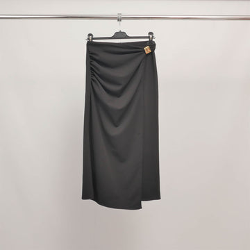 Jupe drapée mi-longue avec boucle dorée TDM70125