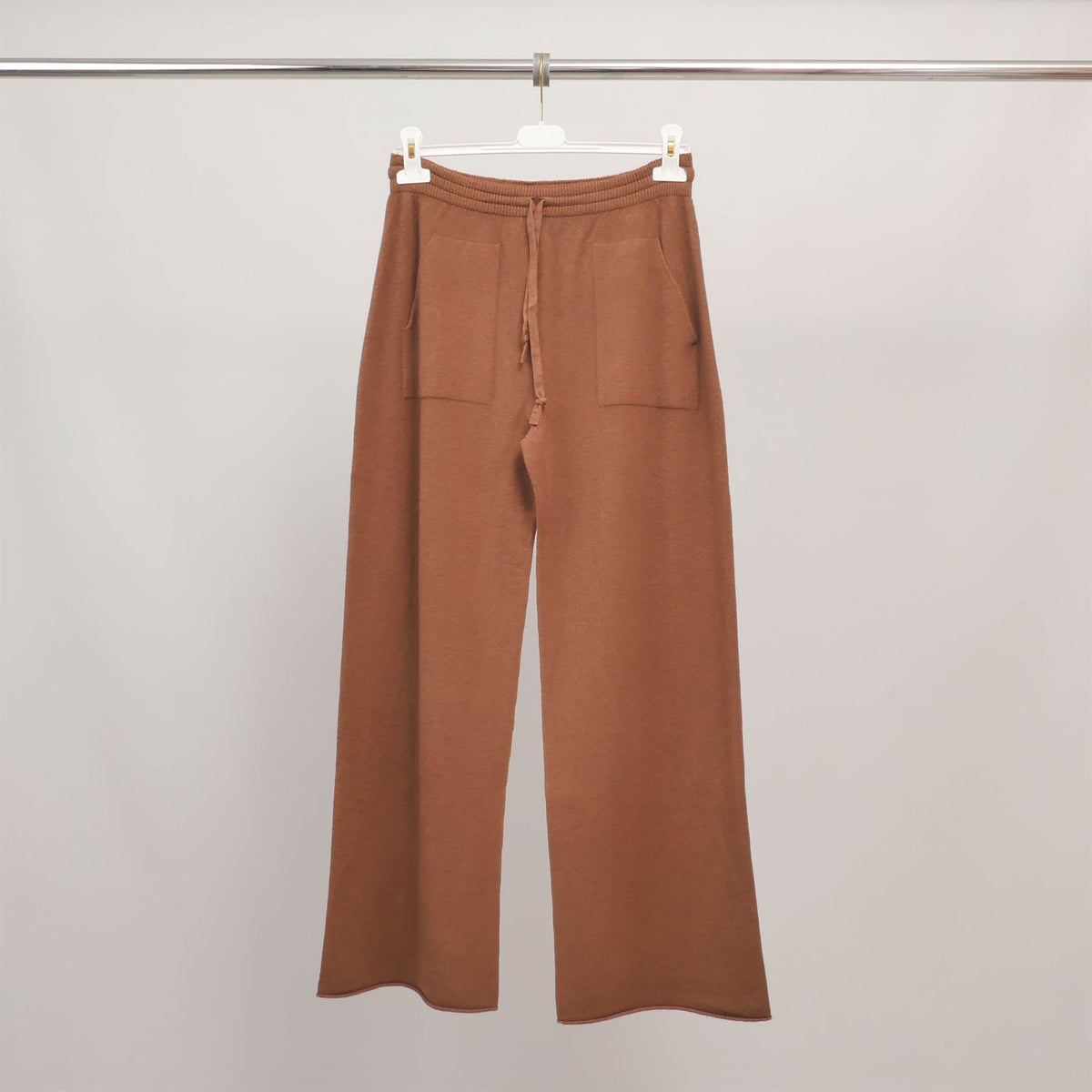 Pantalon ample maille douce avec poches plaquées yf570188