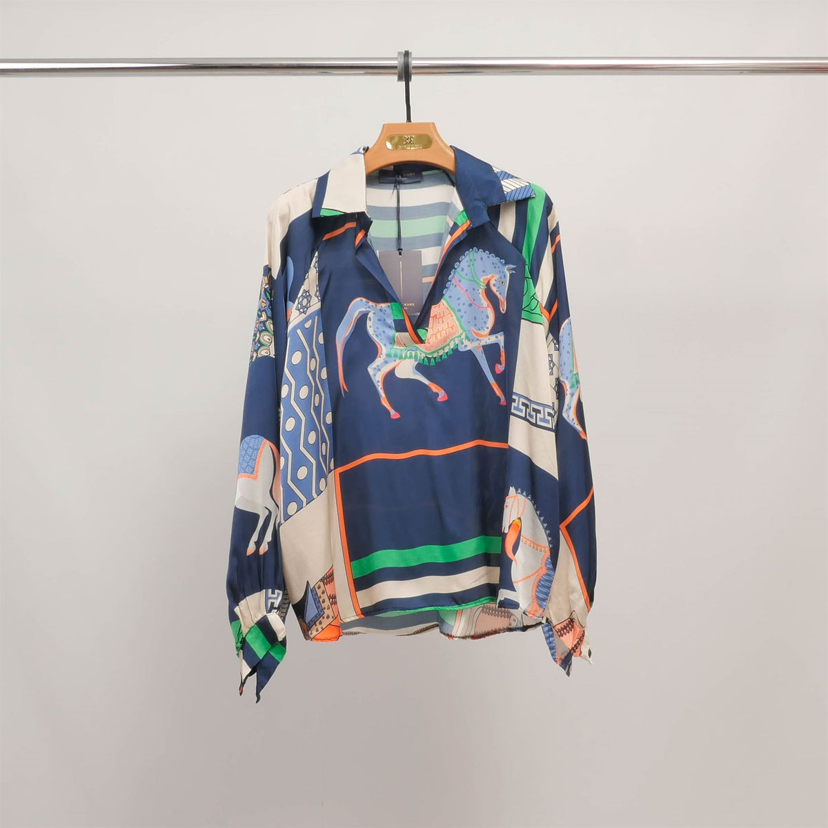 Kd7365vs 20 equestrian print flowy tunic