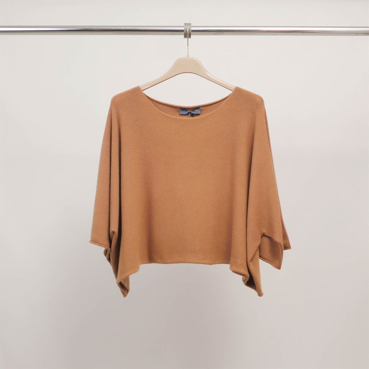 Loose fitting boat neck batwing sleeve sweater dsy0203