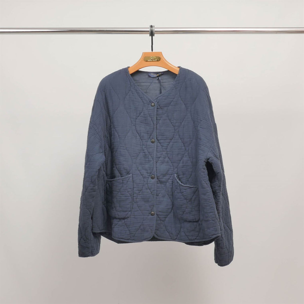 Quilted jacket with round neck and snap buttons kd9060 3