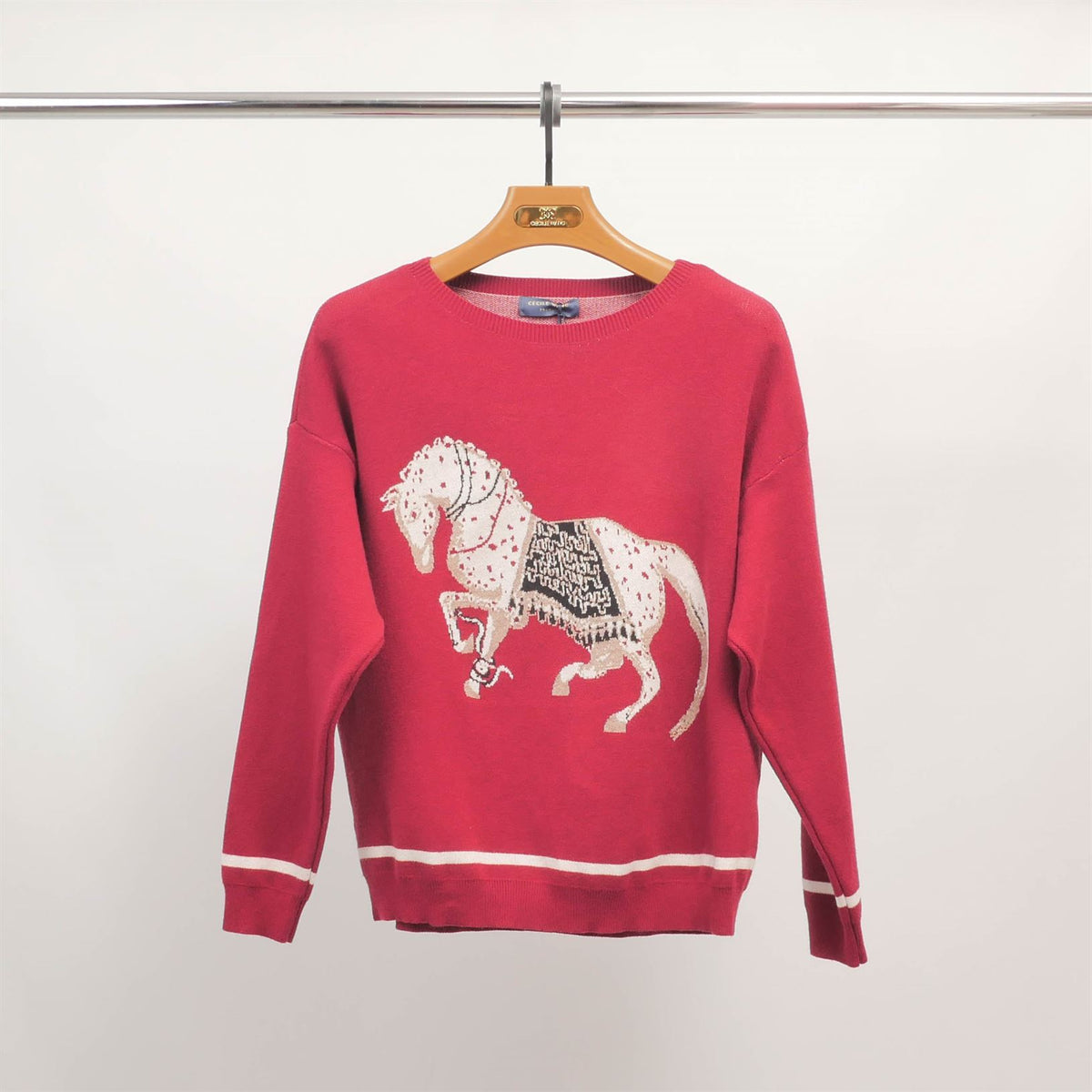 Round neck embroidered horse sweater msj76915