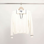 Load image into Gallery viewer, Contrasting fine knit polo neck sweater DSY9464
