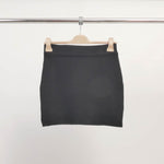 Load image into Gallery viewer, Short stretch knit skirt – DSY9594
