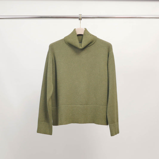 Pull col roulé en maille douce – DSY9496