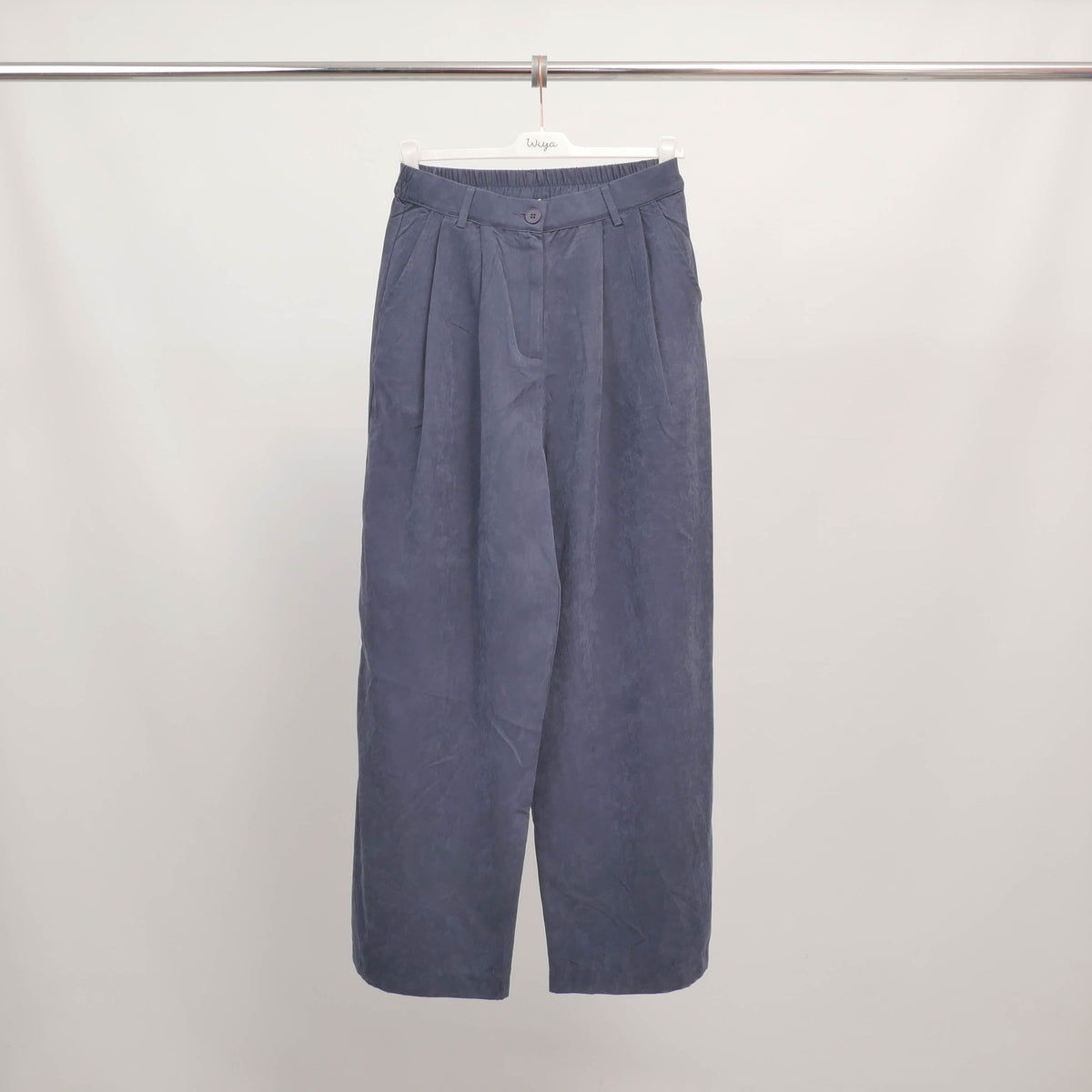 Wide leg, high waisted suede trousers – cwm2558