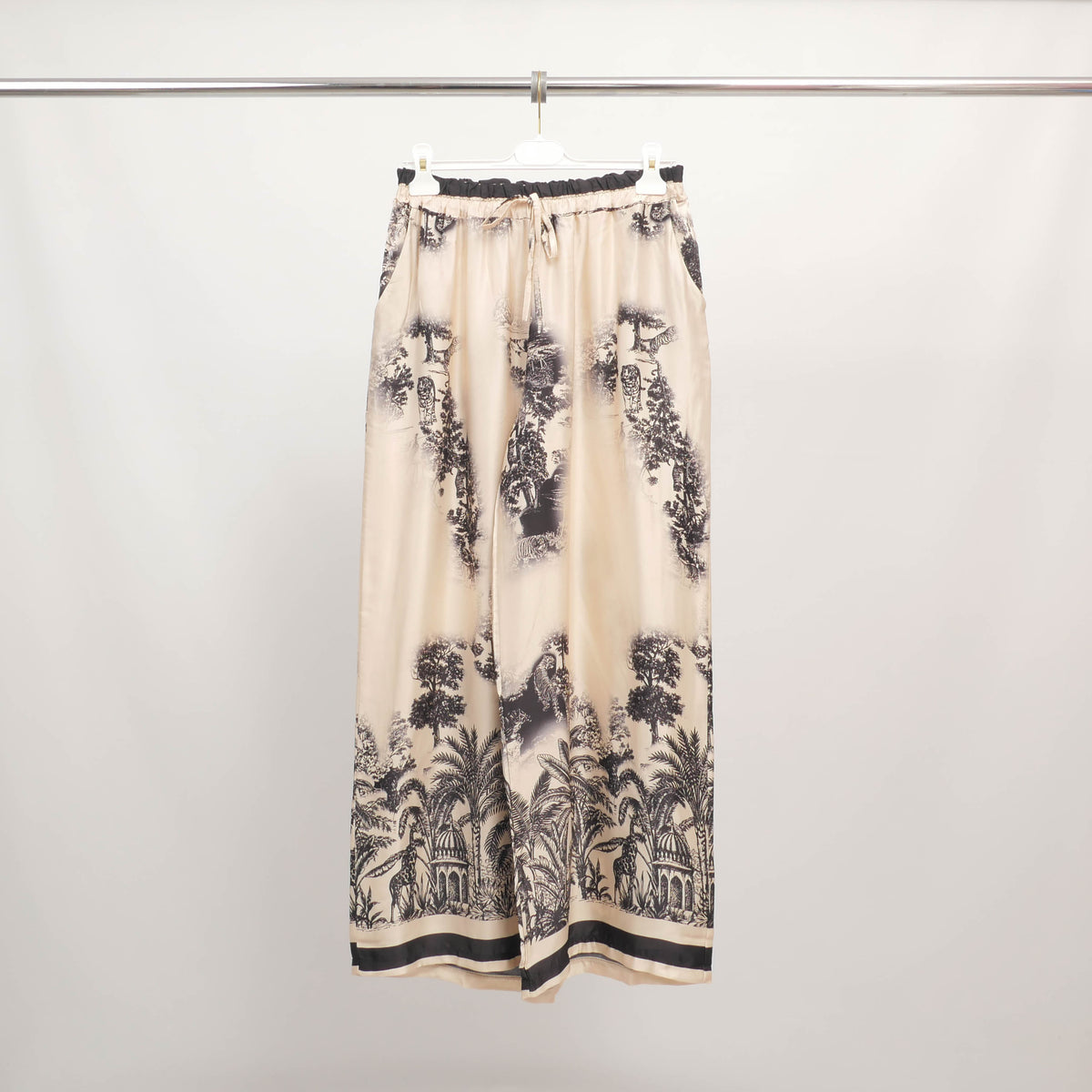 Flowy jungle print viscose and silk trousers – kd6637vs 4