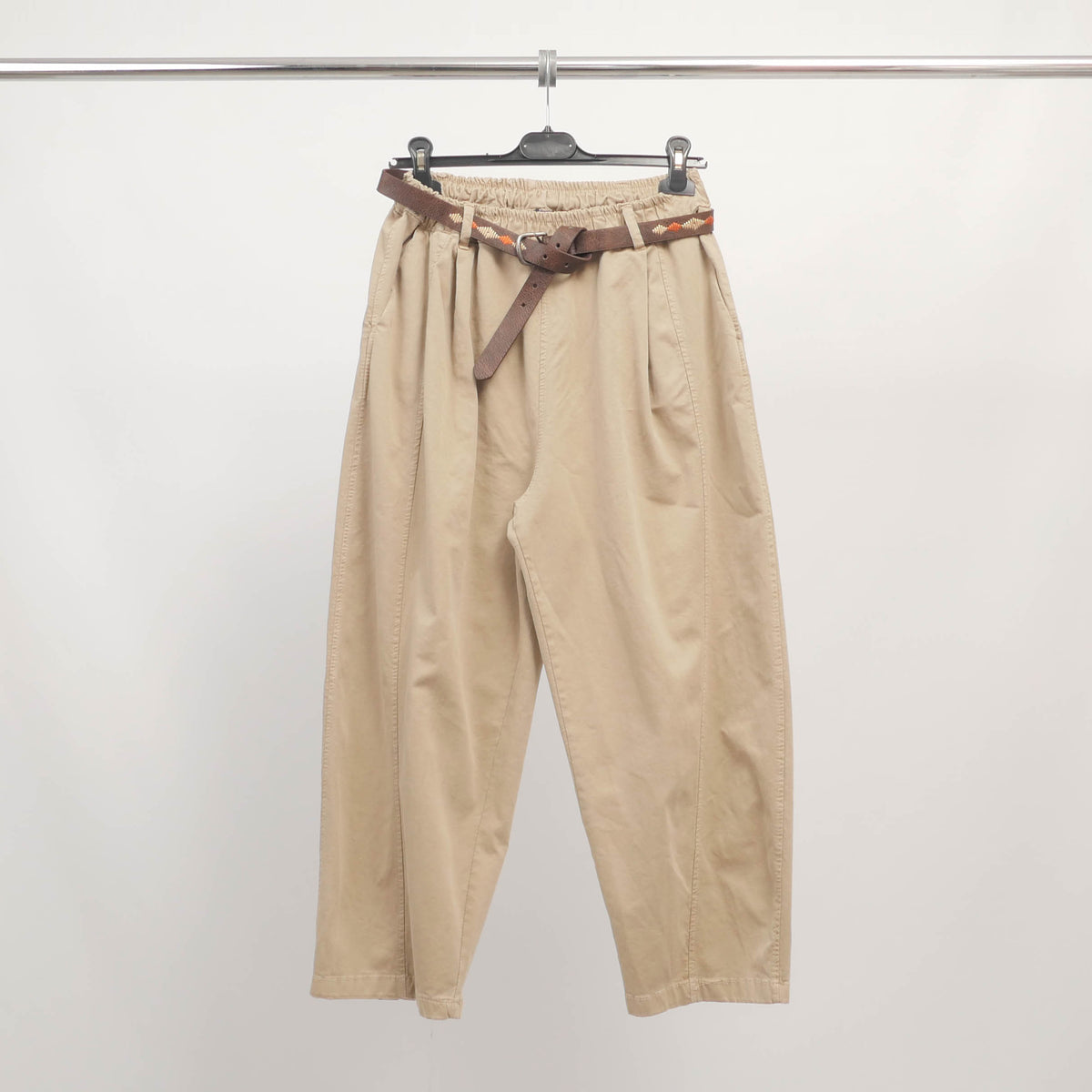 Carrot cut cotton trousers with braided waistband – cva825198