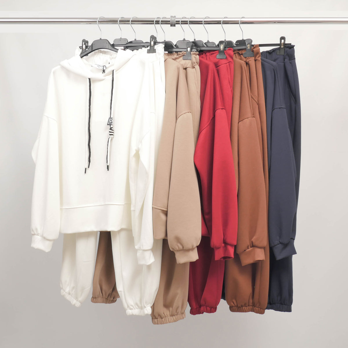 Hoodie and jogger set mj84218