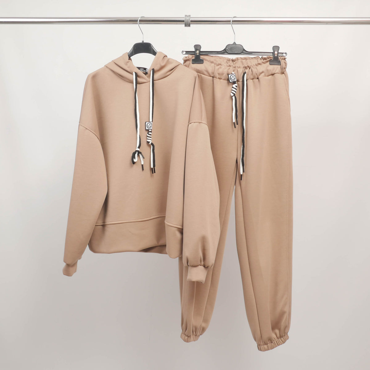 Hoodie and jogger set mj84218