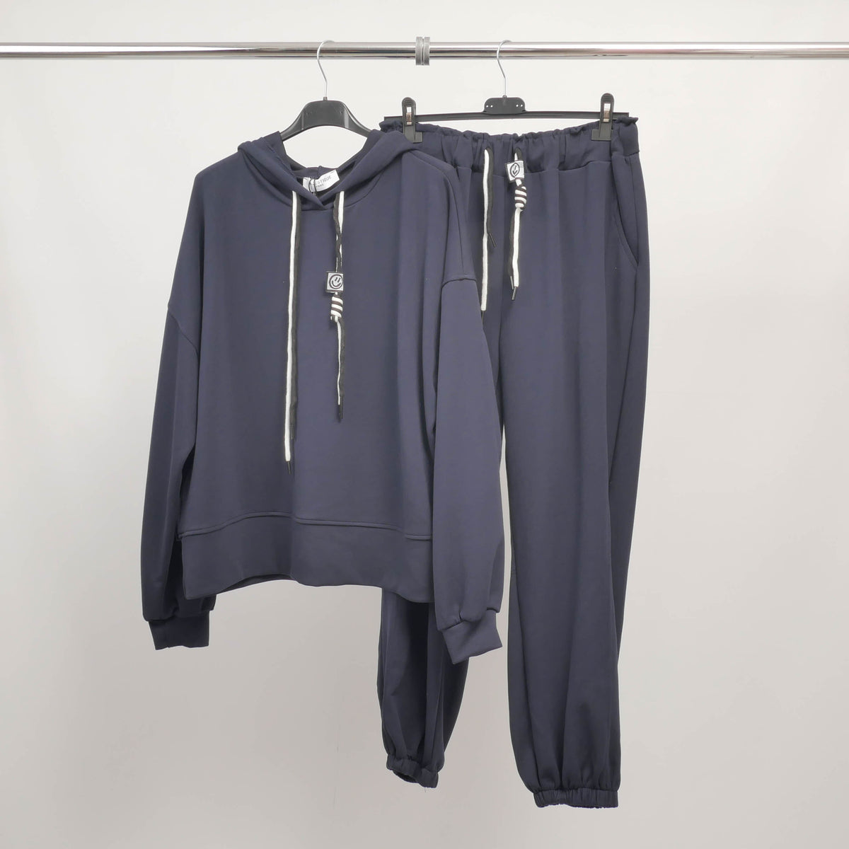 Hoodie and jogger set mj84218