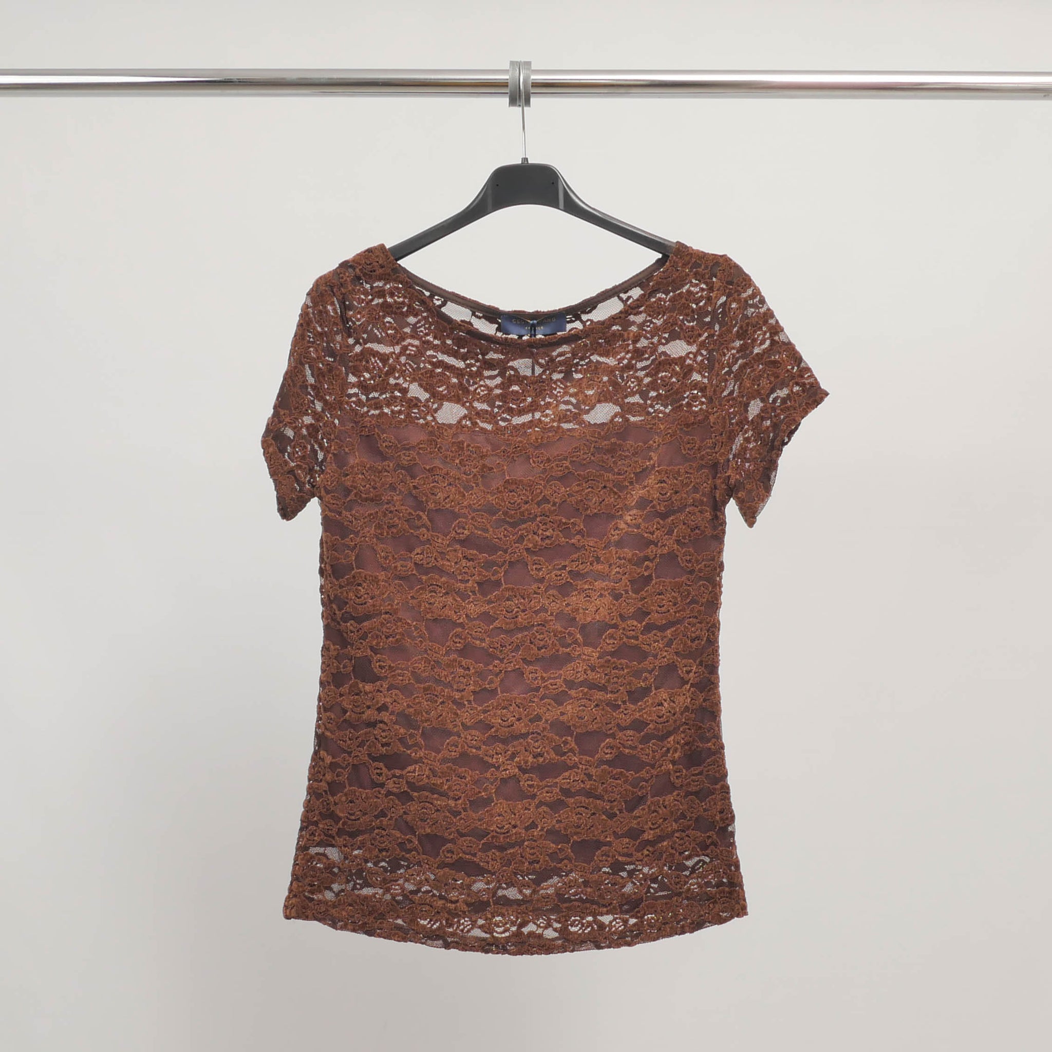 Top en dentelle manches courtes – TDM8733