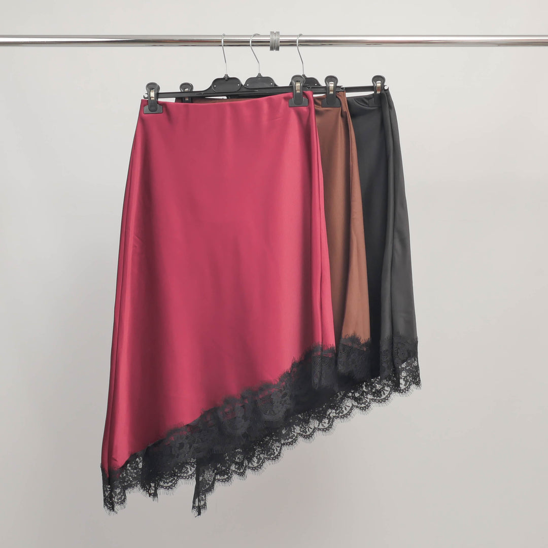 Jupe Asymétrique Satinée avec Dentelle – MF55719