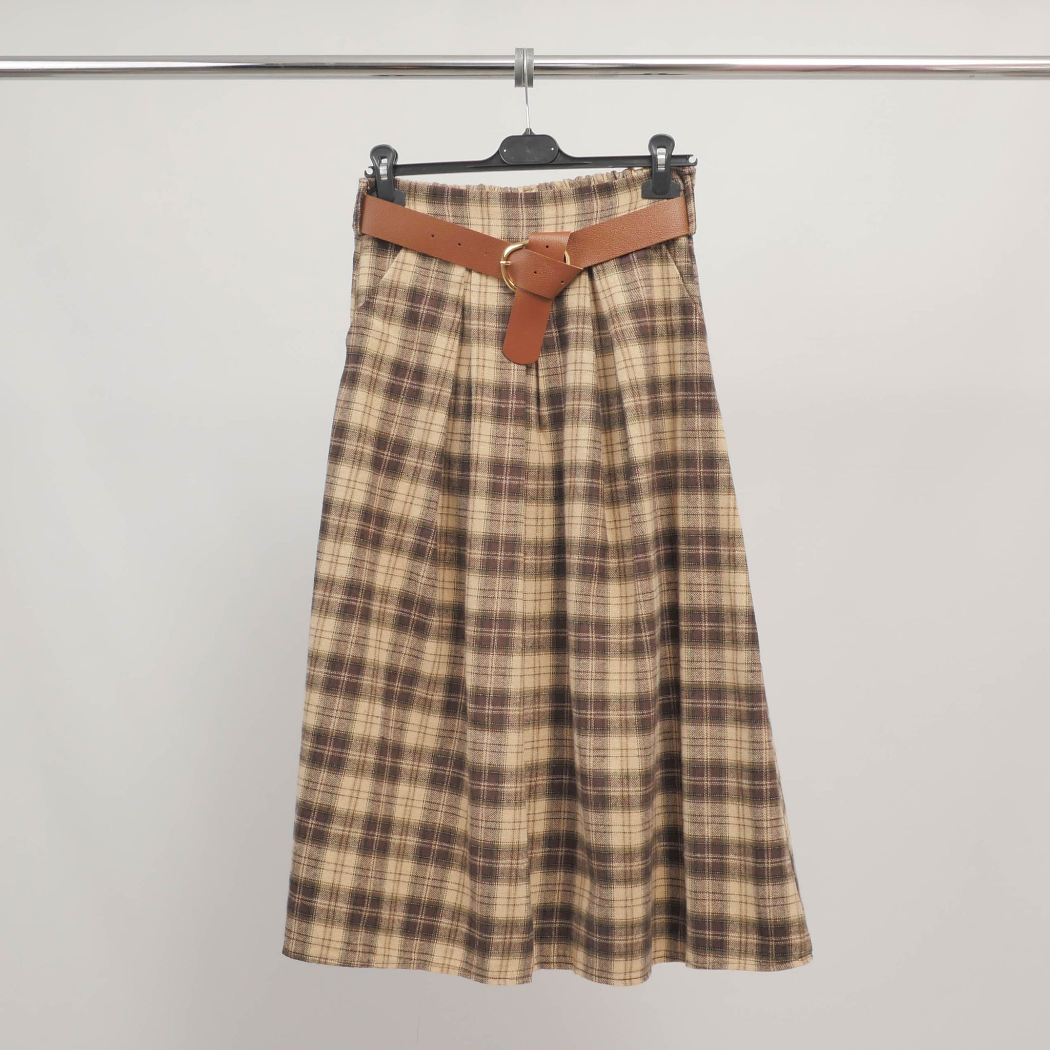 Jupe midi à carreaux avec ceinture – TDM52123-34