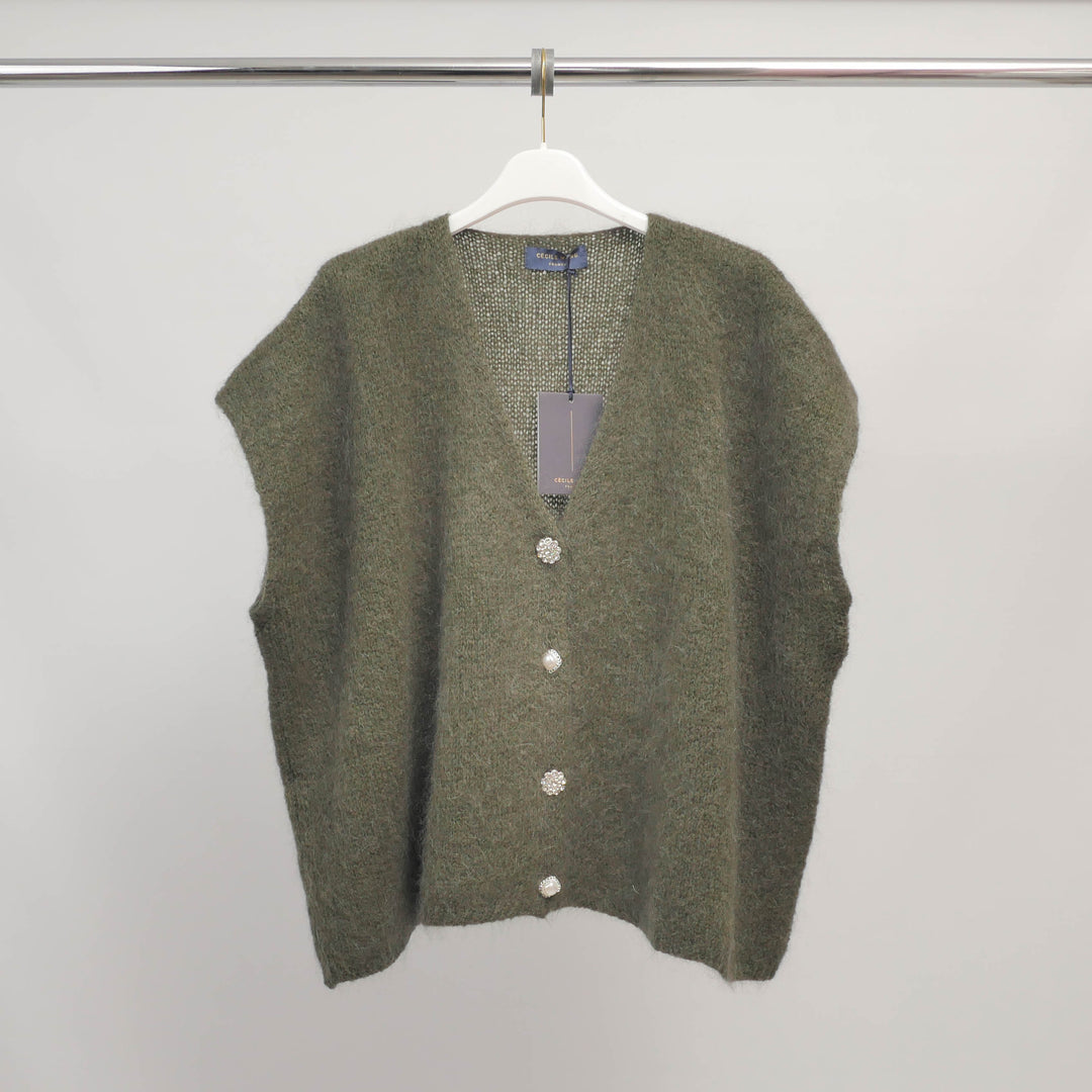 Gilet sans manches en maille duveteuse avec boutons bijoux - MCL24002