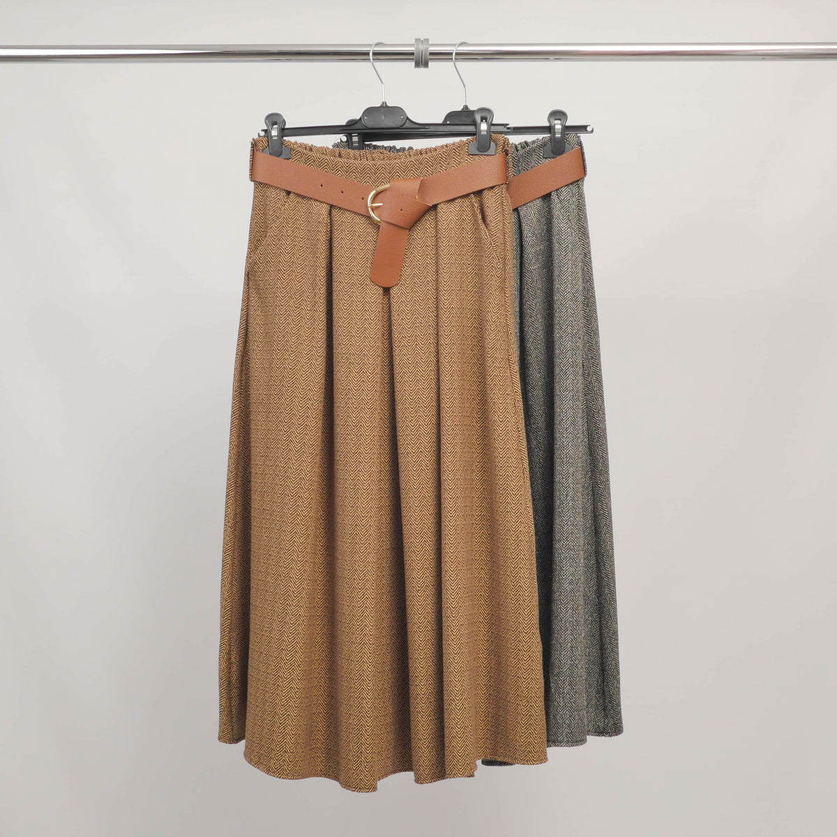 Chevron pattern maxi skirt with contrasting belt – ref tdm52123 36