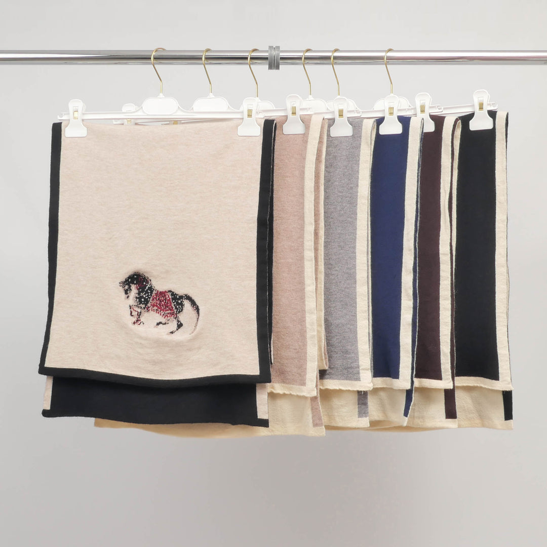 Two-tone knitted scarf with horse motif MSJ76931
