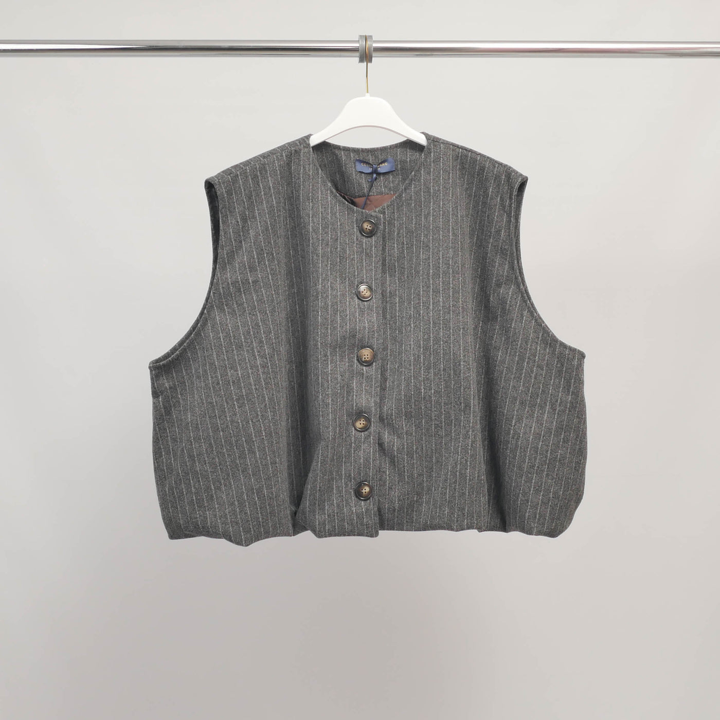 Sleeveless button-front vest with fine stripes – KD9350-2