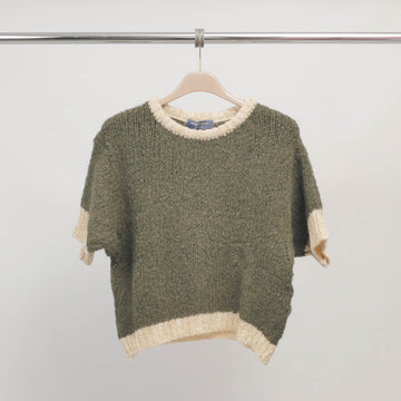 Pull bicolore en maille courte manches courtes – CA10347