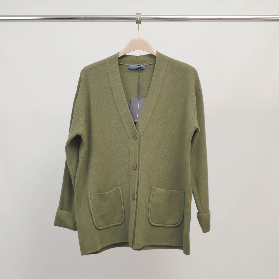 Gilet maille col V poches plaquées – DSY9473