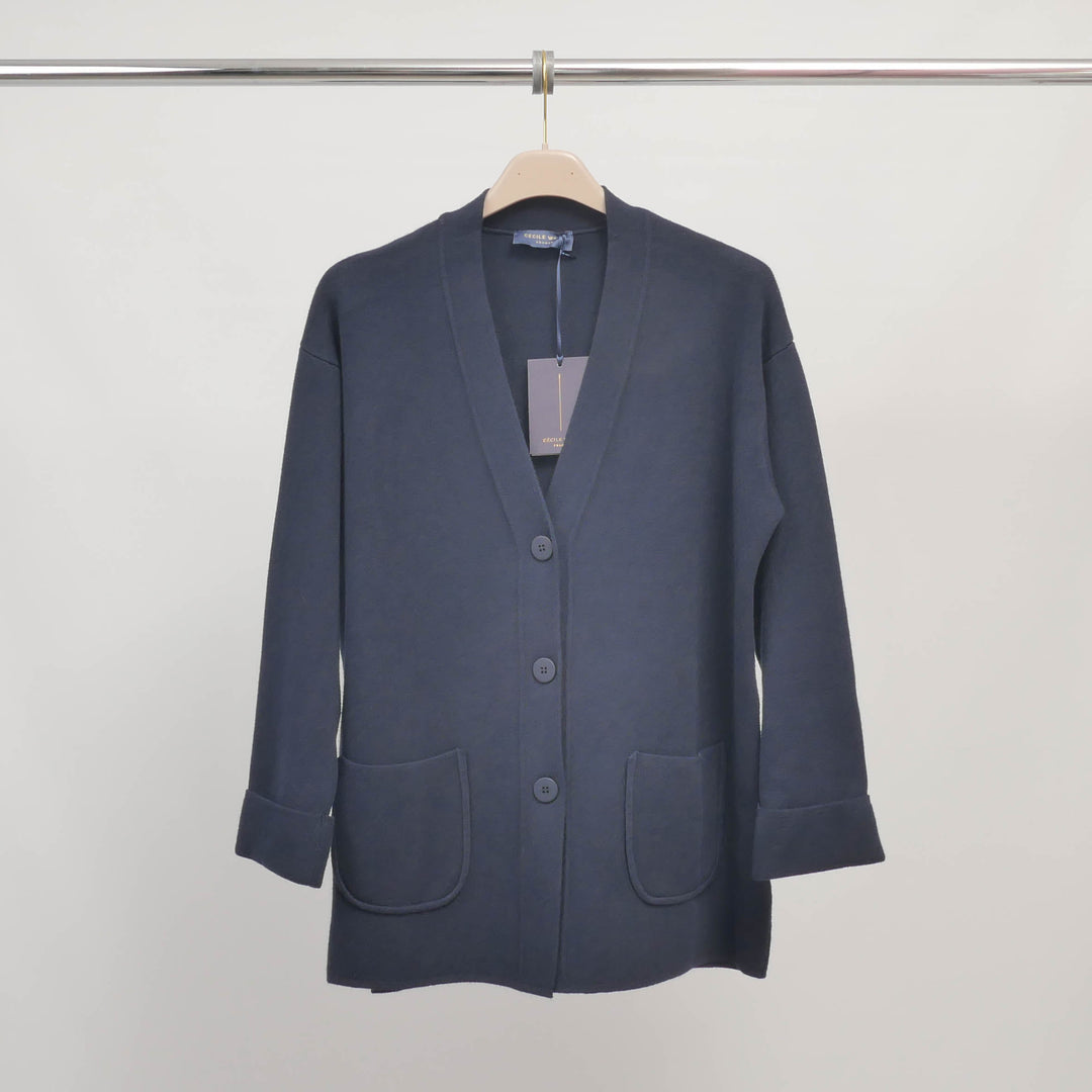 Gilet maille col V poches plaquées – DSY9473
