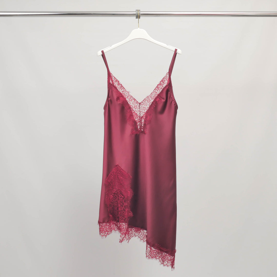 Satin dress with straps and lace details - BCG03163