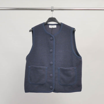 Gilet sans manches à boutons recouverts MJ85205