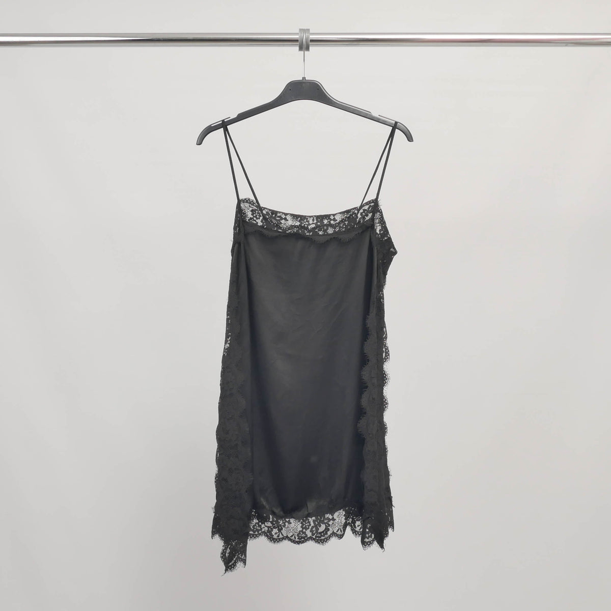 Satin tank top with lace and thin straps mf93787