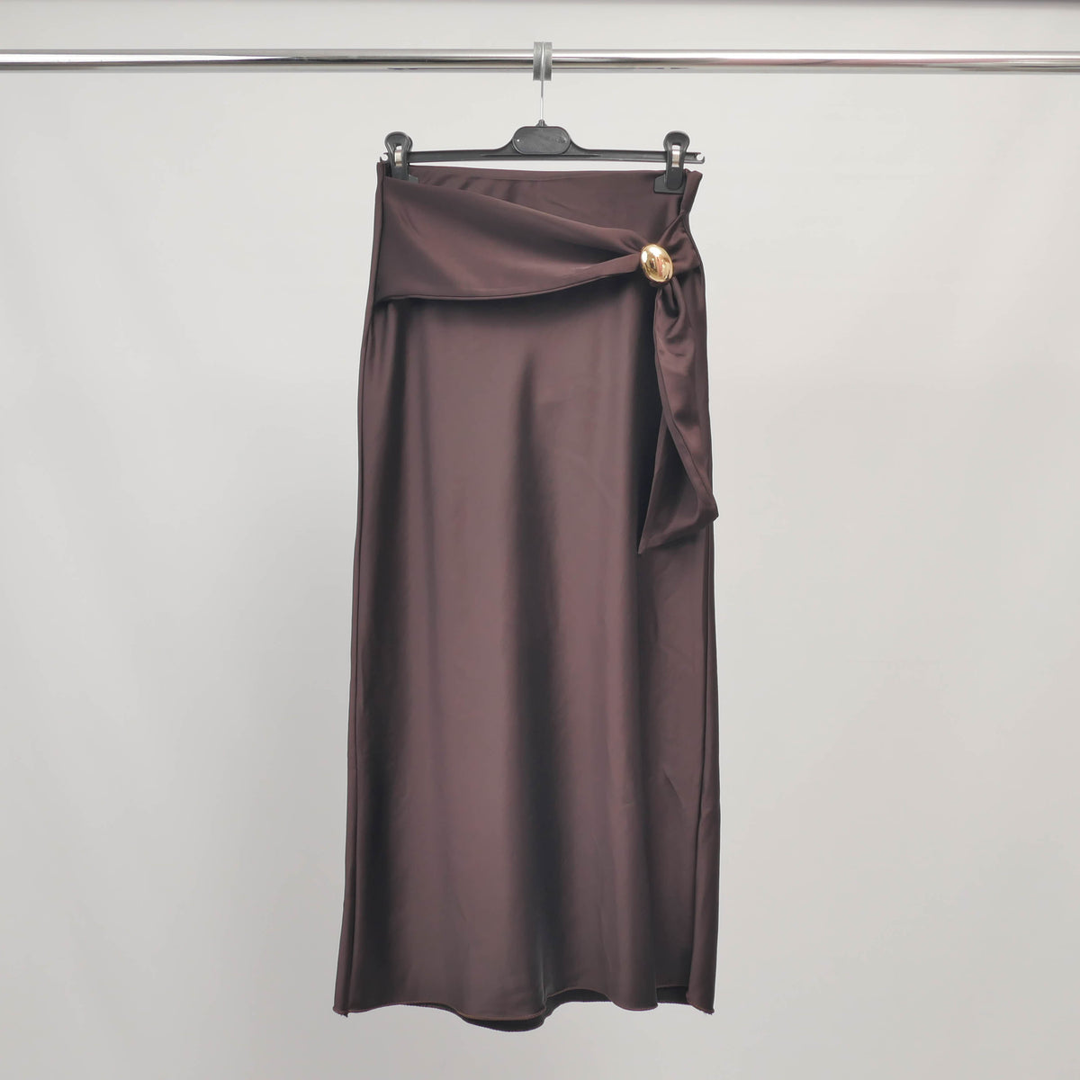 Long satin skirt with bow and gold button detail   tdm82825