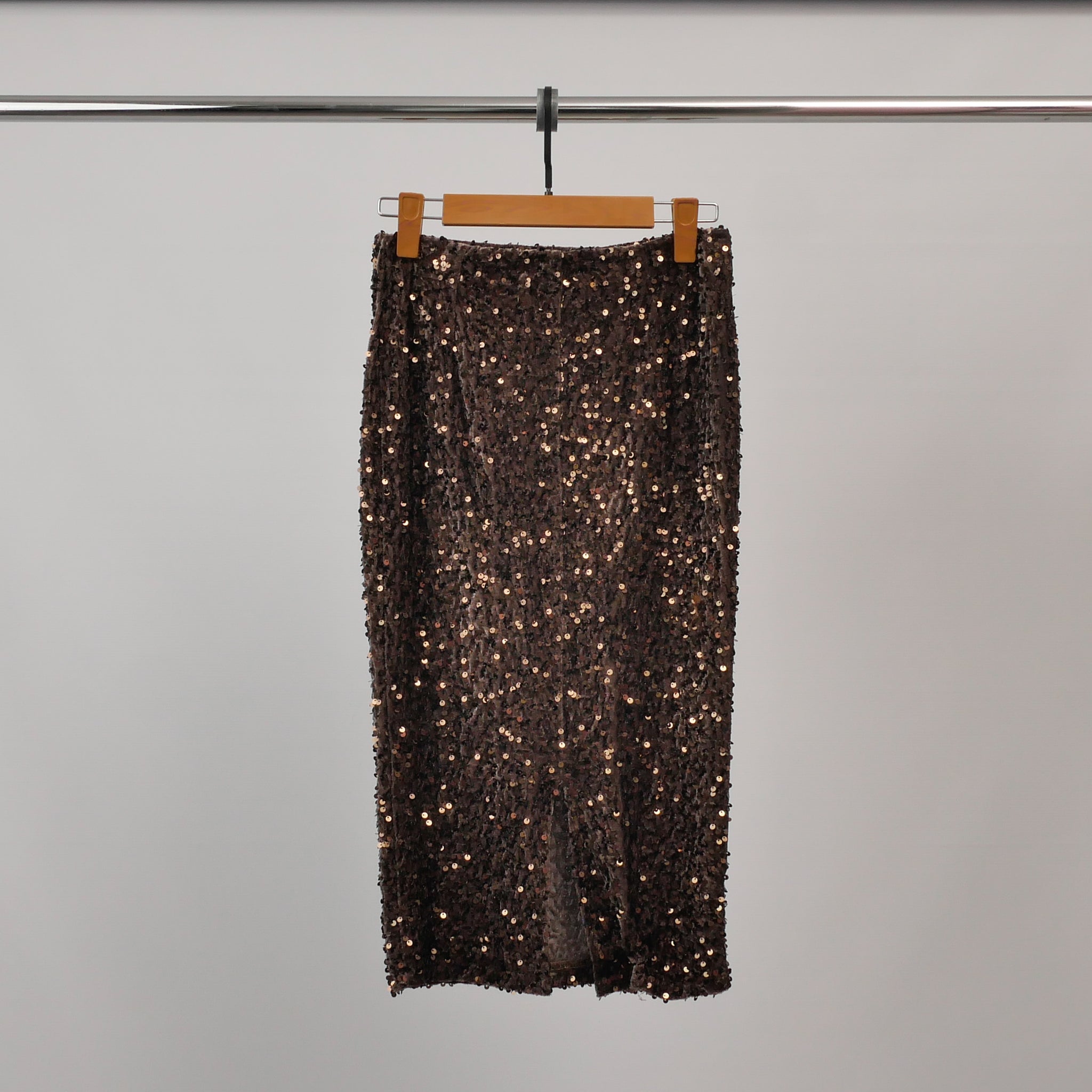 Jupe mi-longue en sequins scintillants – TDM69523