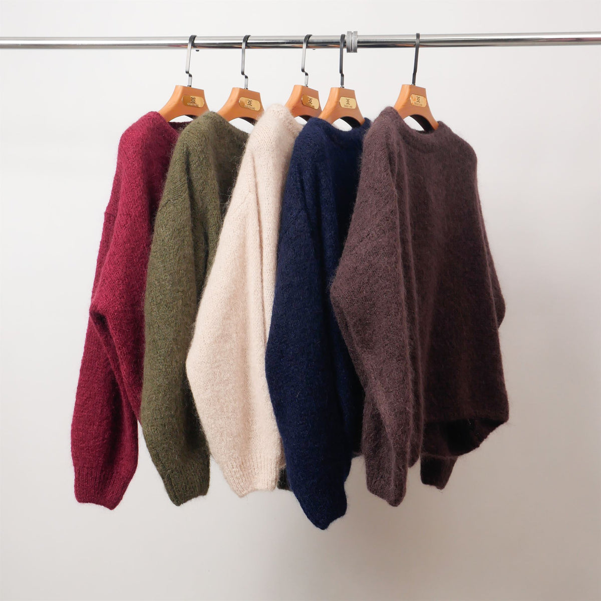 Soft knit crew neck fluffy sweater – mcl23573