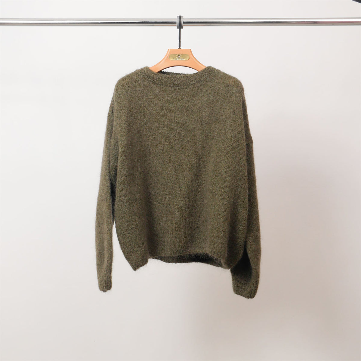 Soft knit crew neck fluffy sweater – mcl23573