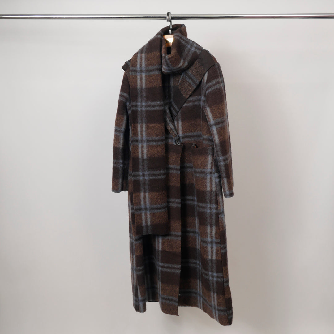 Checkered coat with integrated scarf TDM37022