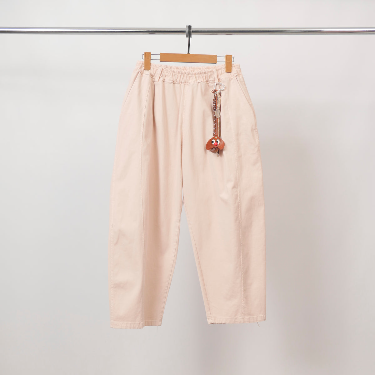 Wide leg carrot trousers with removable accessory   cva825198 3
