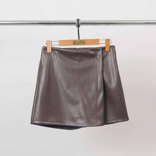 Jupe-short en similicuir effet wrap - TDM35020-3