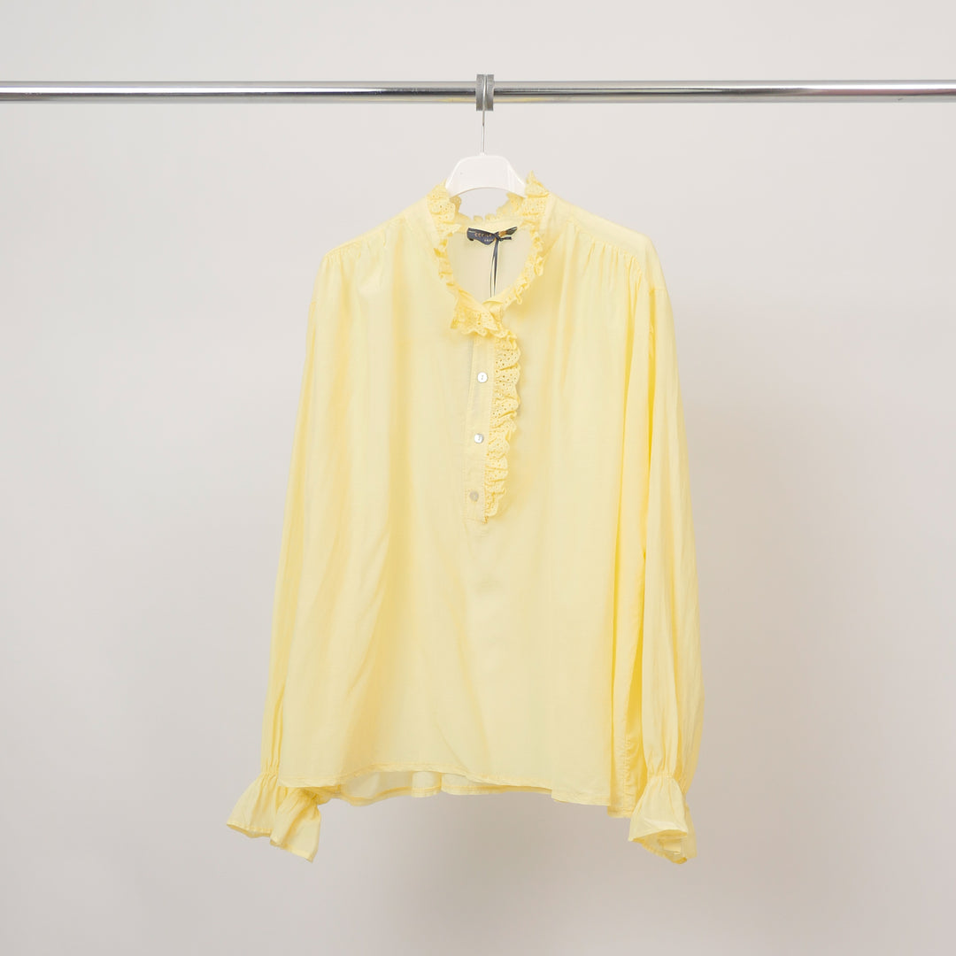 High-neck lace shirt – DB3583 