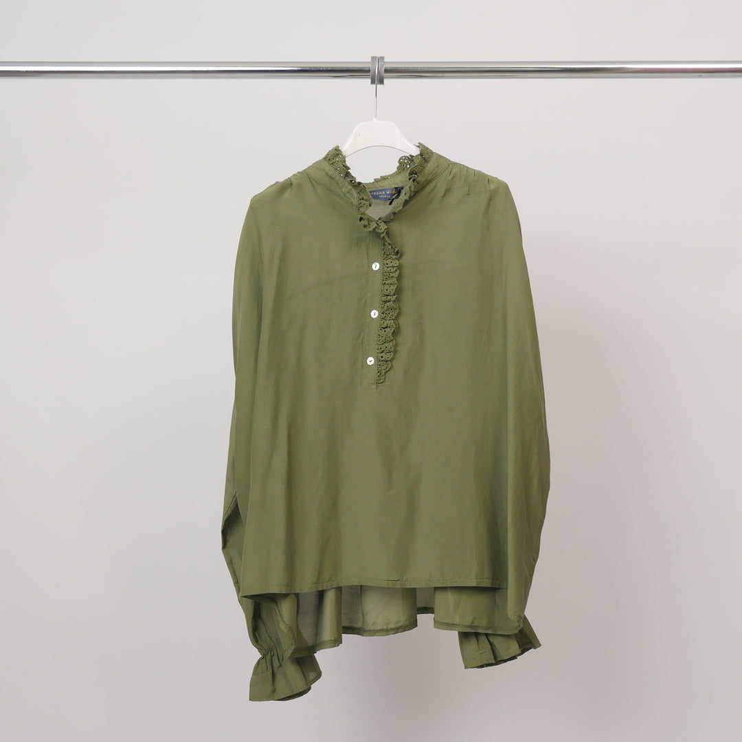 High-neck lace shirt – DB3583 